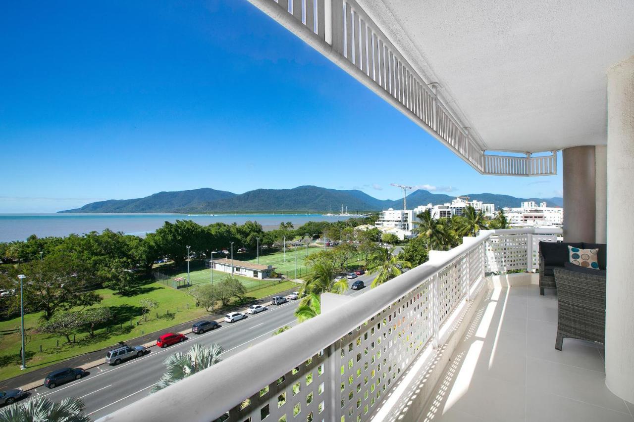 Cairns Luxury Seafront Apartment 외부 사진