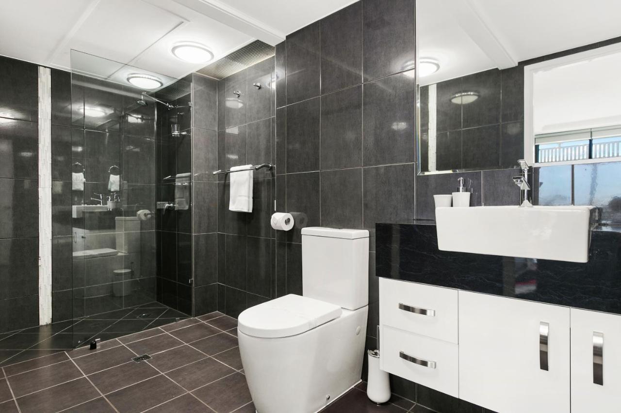Cairns Luxury Seafront Apartment 외부 사진