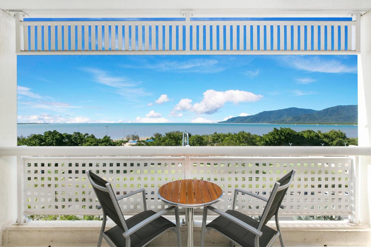 Cairns Luxury Seafront Apartment 외부 사진