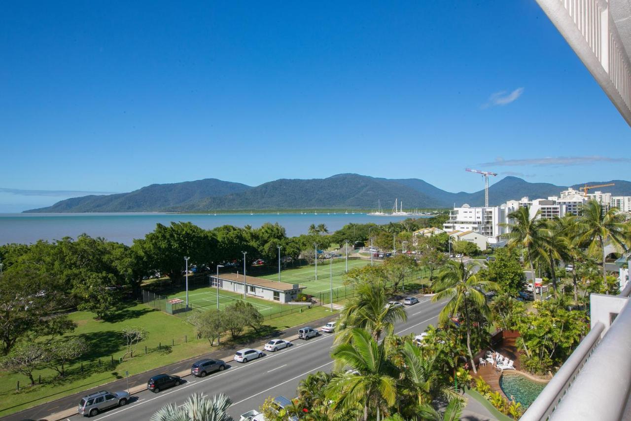 Cairns Luxury Seafront Apartment 외부 사진